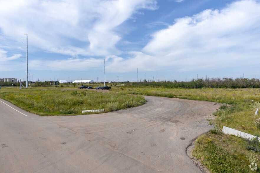 More Photos Of 12704 NE 17 St NE, Edmonton Land For Sale