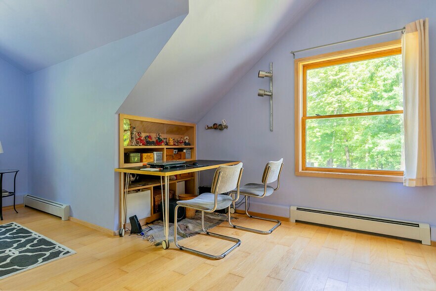 More Photos Of 5355 NY-212 Rt, Mount Tremper Hotel For Sale