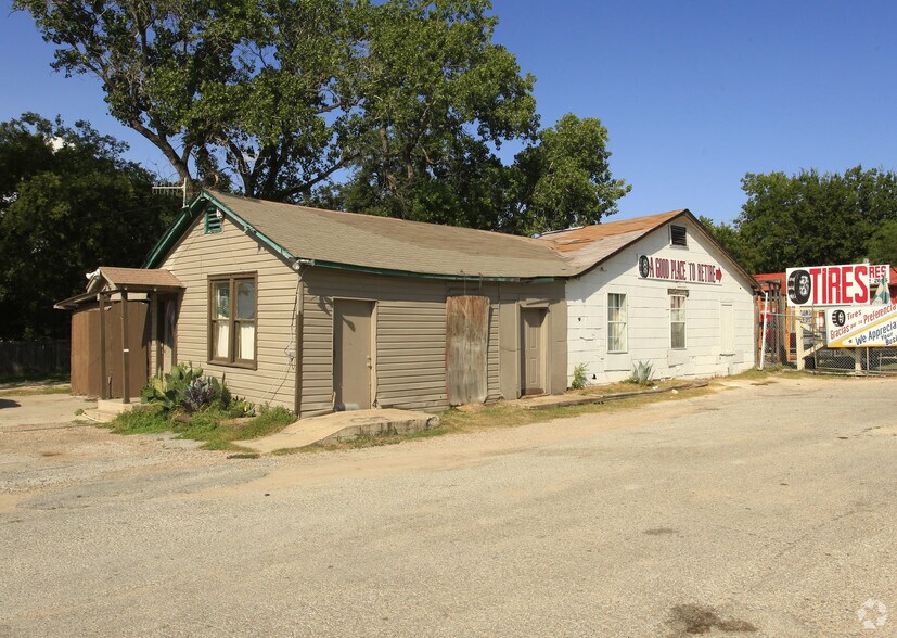 More Photos Of 6201 S Congress Ave, Austin Auto Repair For Lease