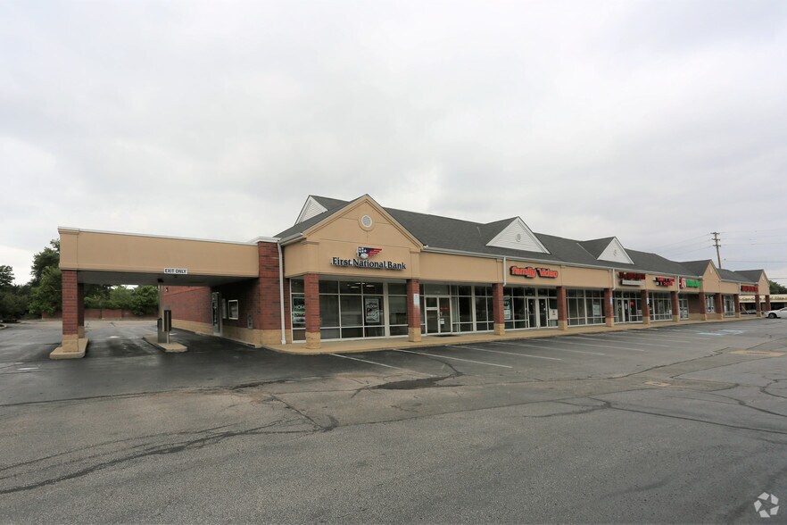 More Photos Of 17608 Pearl Rd, Strongsville Unknown For Lease