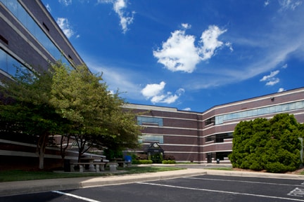 More Photos Of 6400 Dutchmans Pky, Louisville Unknown For Lease