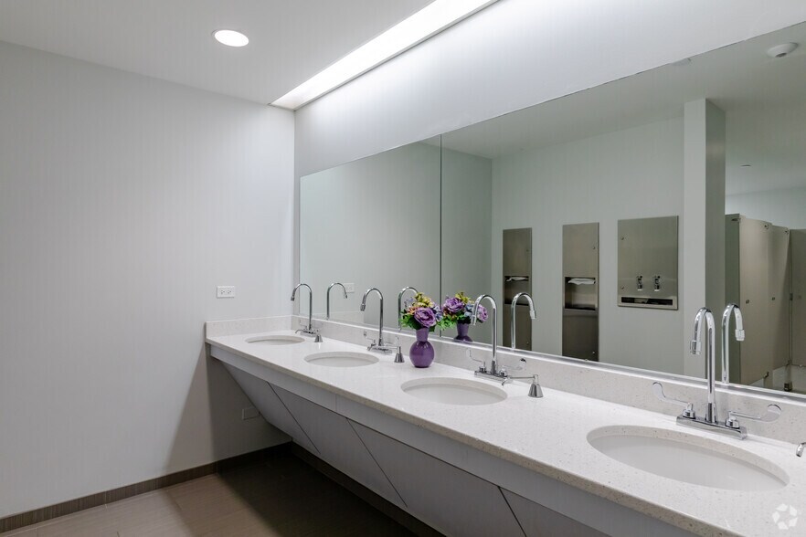 Photo of 8th Floor Ste 801