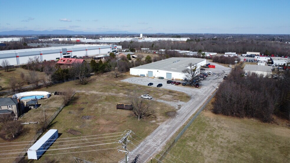 Primary Photo Of 1195 Victor Hill Rd, Duncan Land For Sale