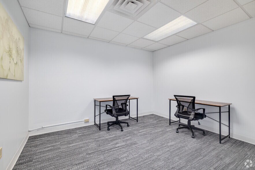 More Photos Of 1435-1441 Walnut St, Philadelphia Office For Lease