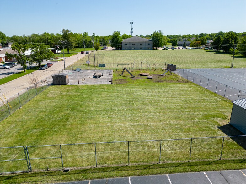 More Photos Of 2450 Pontoon Rd, Granite City Religious Facility For Sale