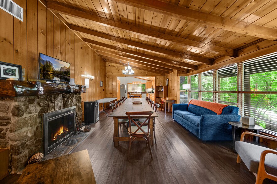 More Photos Of 26345 Delano Dr, Idyllwild-Pine Cove Hotel For Sale