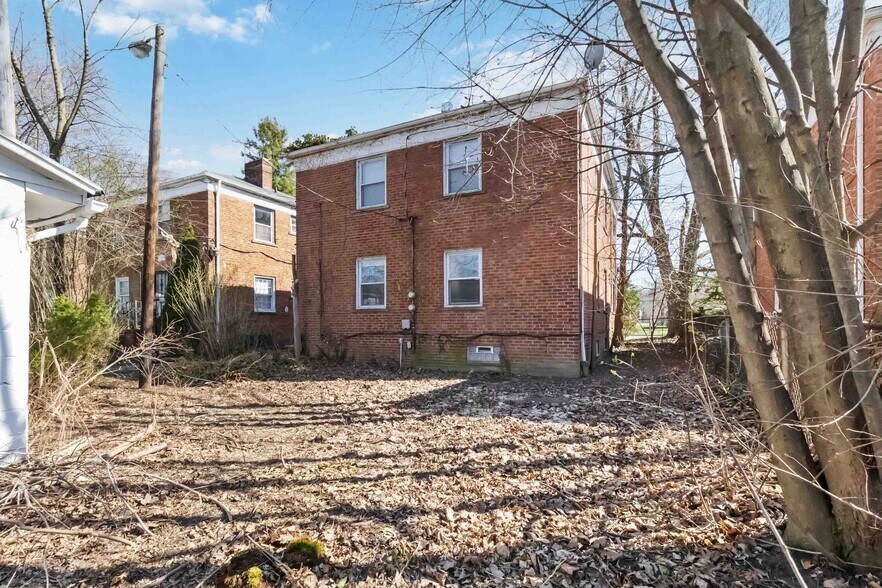More Photos Of 17809 Harvard Ave, Cleveland Multifamily For Sale