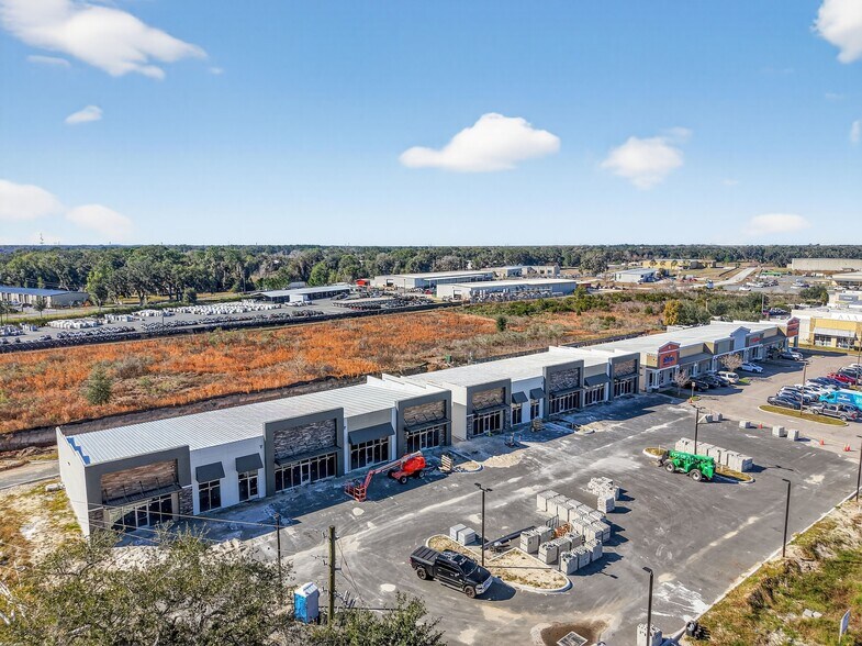 Primary Photo Of 4713 E SR 44, Wildwood Medical For Lease