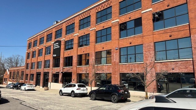 Primary Photo Of 1776 Mentor Ave, Norwood Coworking Space