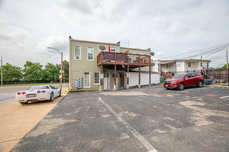 More Photos Of 6823 Manchester Ave, Saint Louis Office Residential For Lease