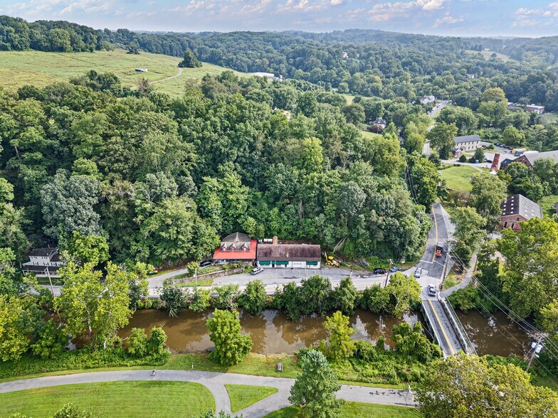 More Photos Of 2913 Creek Rd, Yorklyn Specialty For Sale