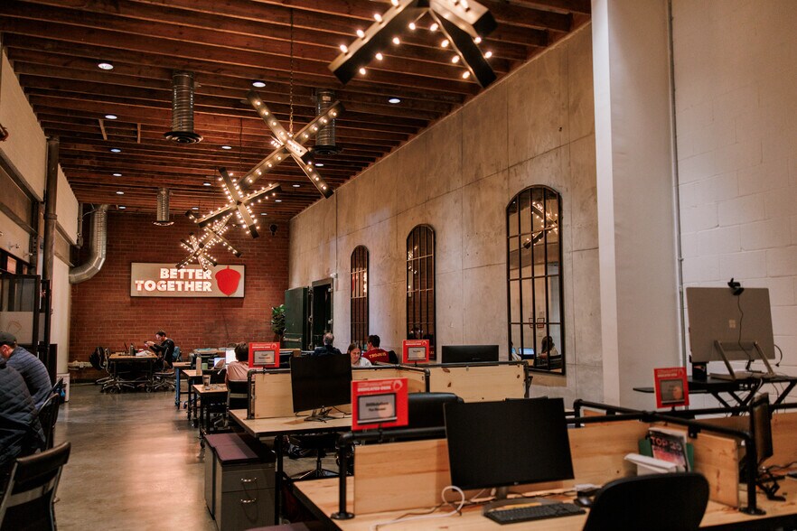 More Photos Of 1053 Whitaker Mill Rd, Raleigh Coworking Space