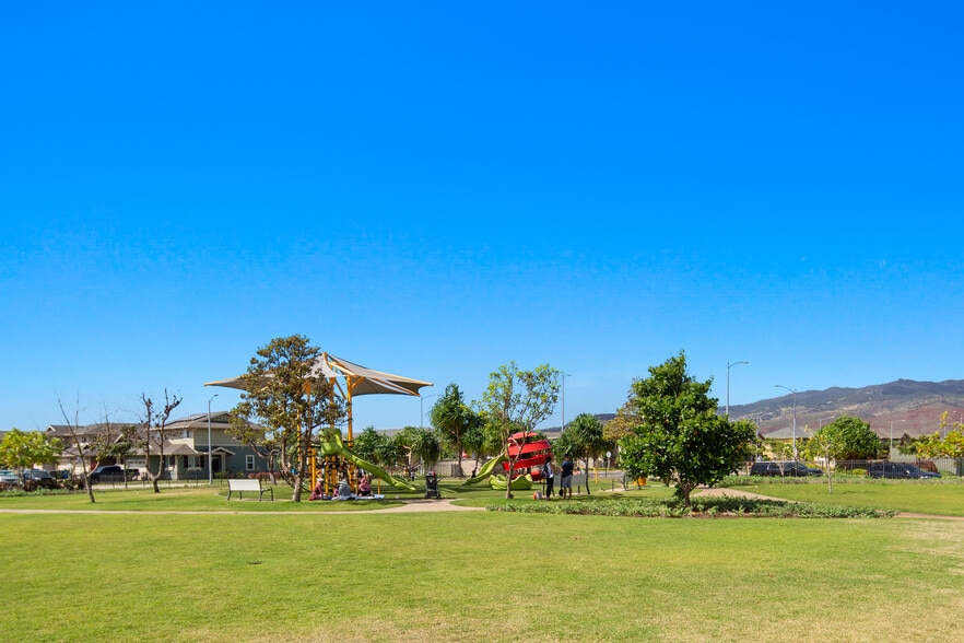 More Photos Of 91-3633 Kauluakoko St, Ewa Beach Apartments For Sale