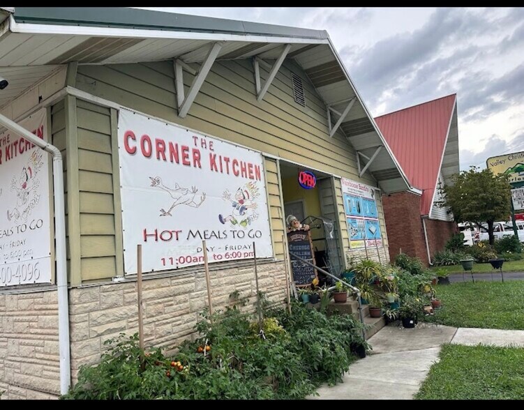 More Photos Of 1701 Bigley Ave, Charleston General Retail For Sale