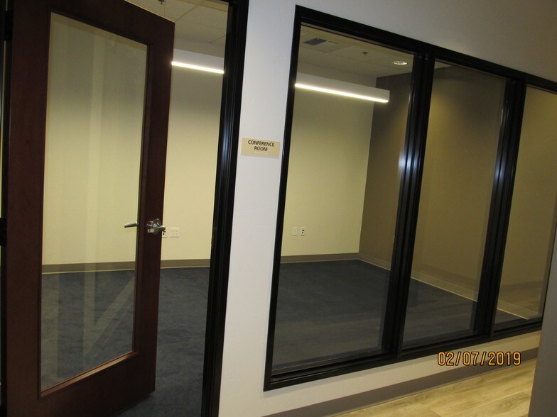 More Photos Of 420 Sierra College Dr, Grass Valley Loft Creative Space For Lease