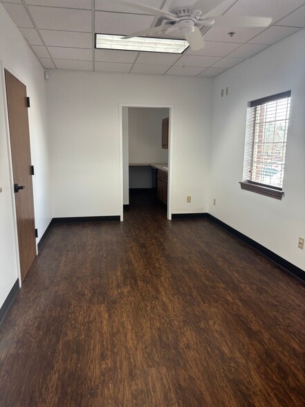More Photos Of 4735 E 91st St, Tulsa Medical For Lease