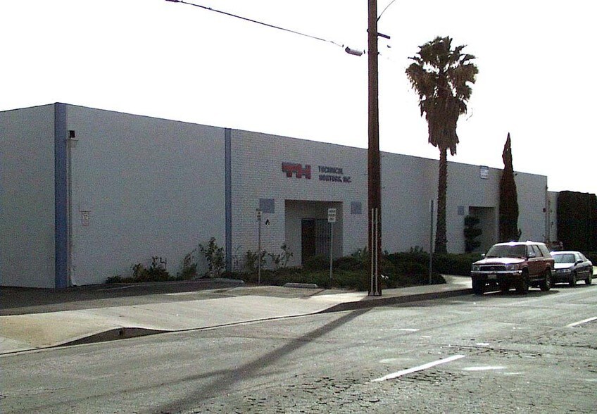 More Photos Of 700-710 Jessie St, San Fernando Warehouse For Lease