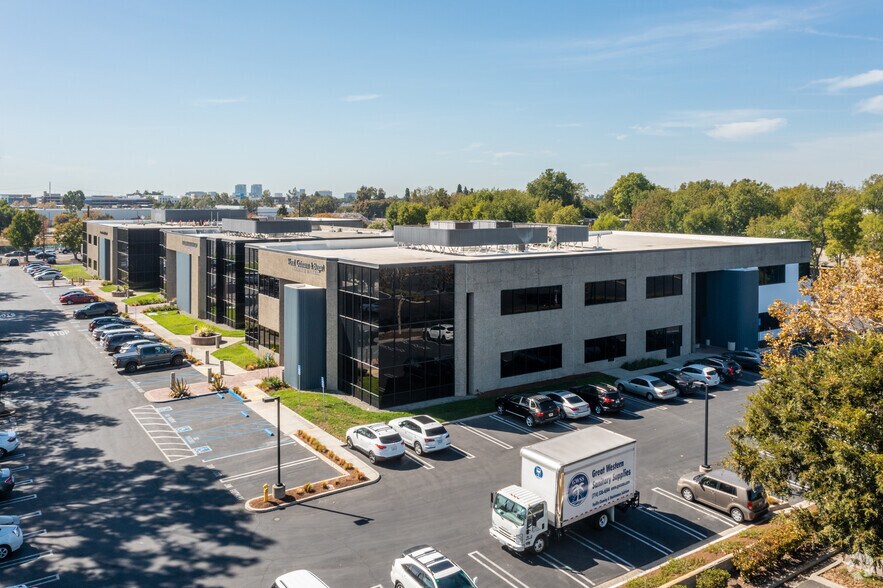 More Photos Of 15901 Red Hill Ave, Tustin Office For Sale