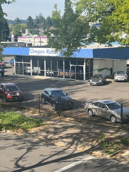 More Photos Of 620 W 6th Ave, Eugene Fast Food For Sale