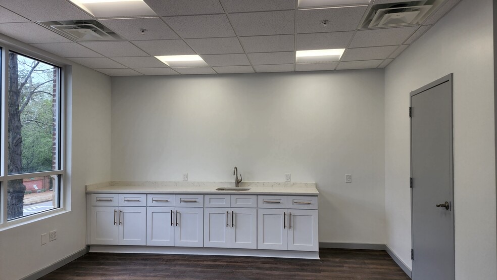 More Photos Of 3851 Duluth Park Ln NW, Duluth Office For Sale