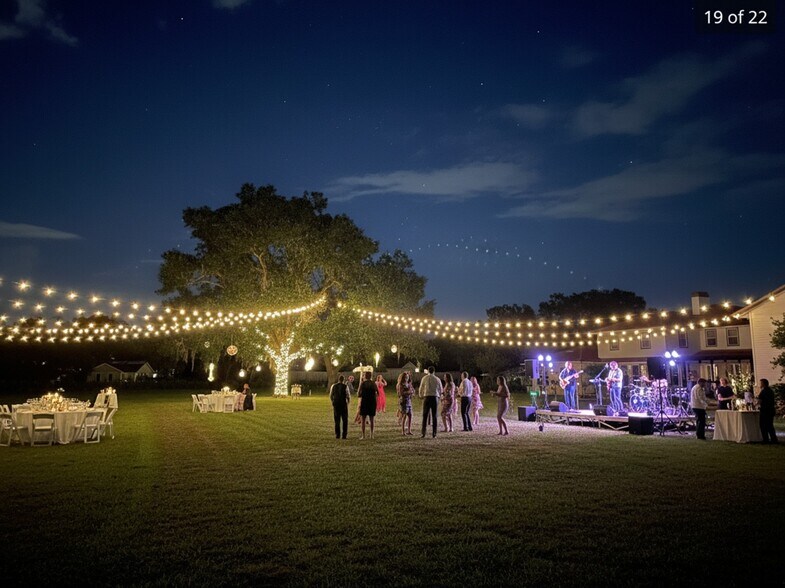 More Photos Of 1498 Markham Woods Rd, Longwood Flex For Sale