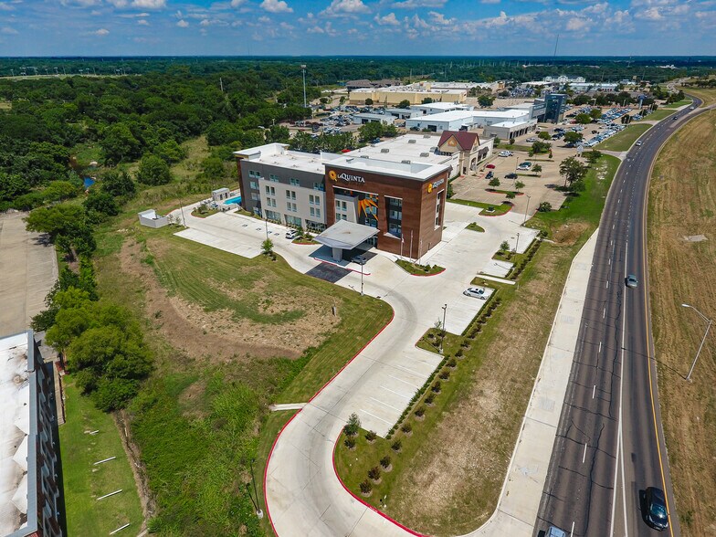 More Photos Of 0 Hwy 6, College Station Land For Sale
