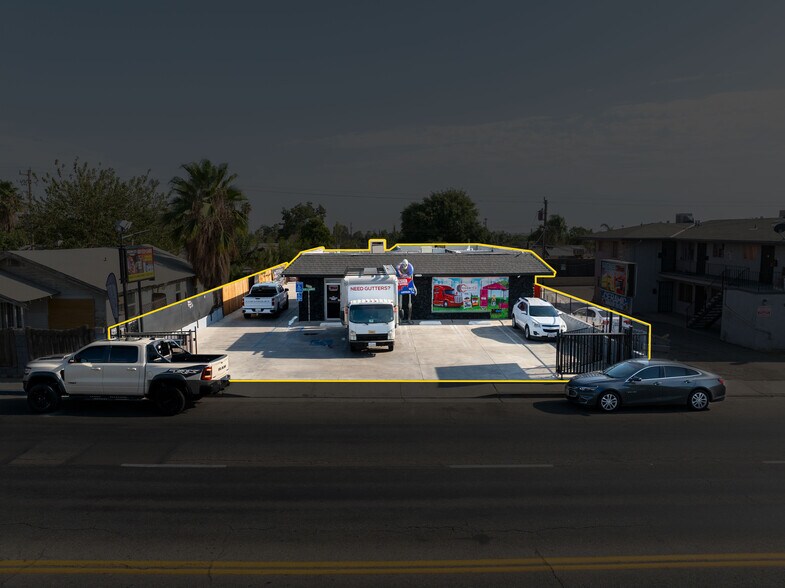 More Photos Of 2625 Niles St, Bakersfield Storefront Retail Office For Sale