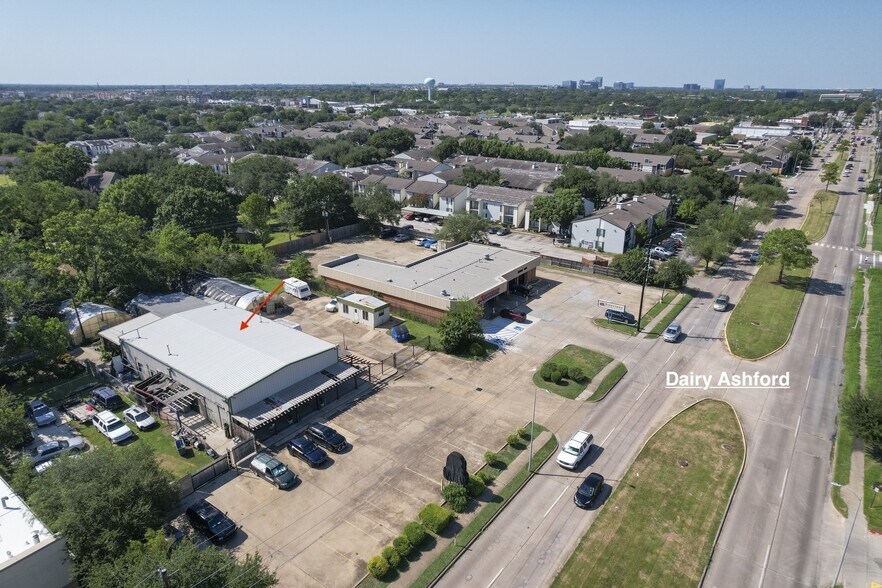 Primary Photo Of 2920 Dairy Ashford Rd, Houston Warehouse For Sale