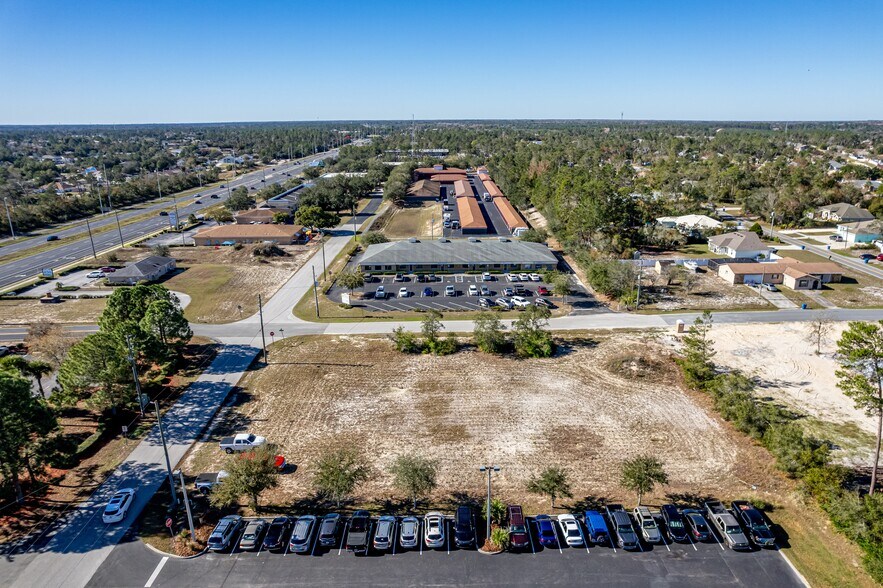 Primary Photo Of 10201 Yale Ave, Weeki Wachee Land For Sale