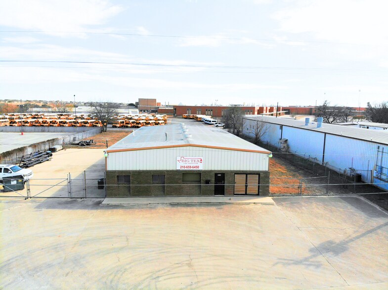 More Photos Of 9238 Converse Business Ln, Converse Service For Sale