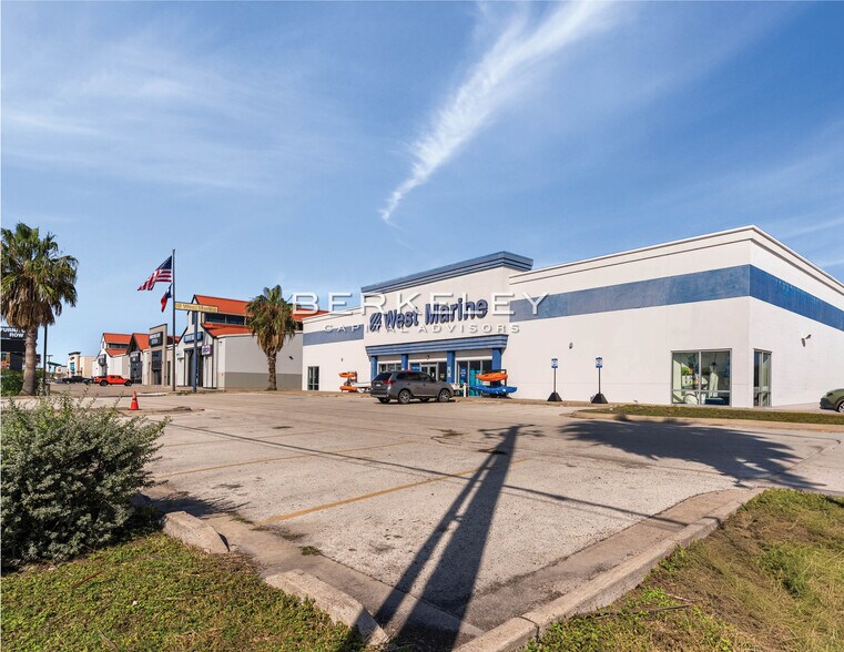 More Photos Of 7698 S Padre Island Dr, Corpus Christi Freestanding For Sale