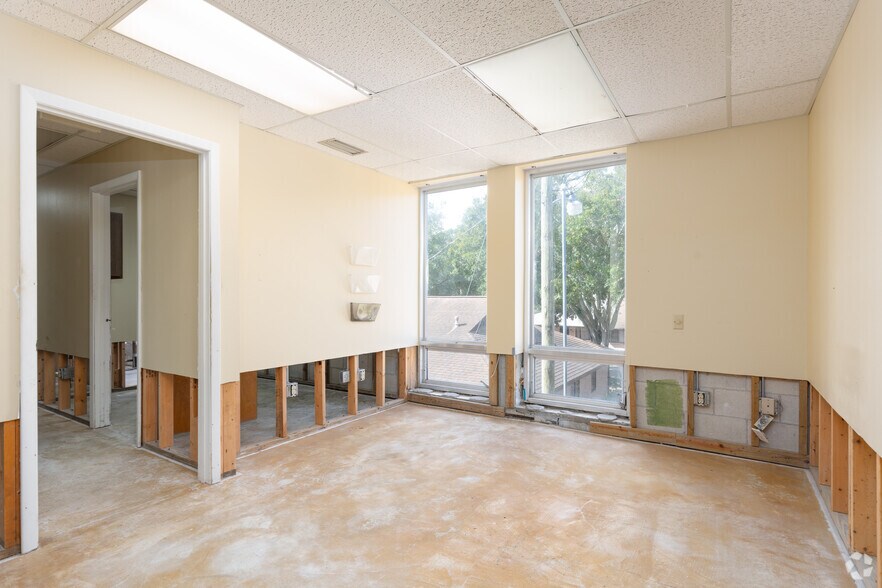 More Photos Of 500 N Washington Ave, Titusville Medical For Sale