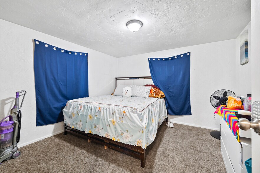 More Photos Of 1304 W Hopkins St, Pasco Apartments For Sale