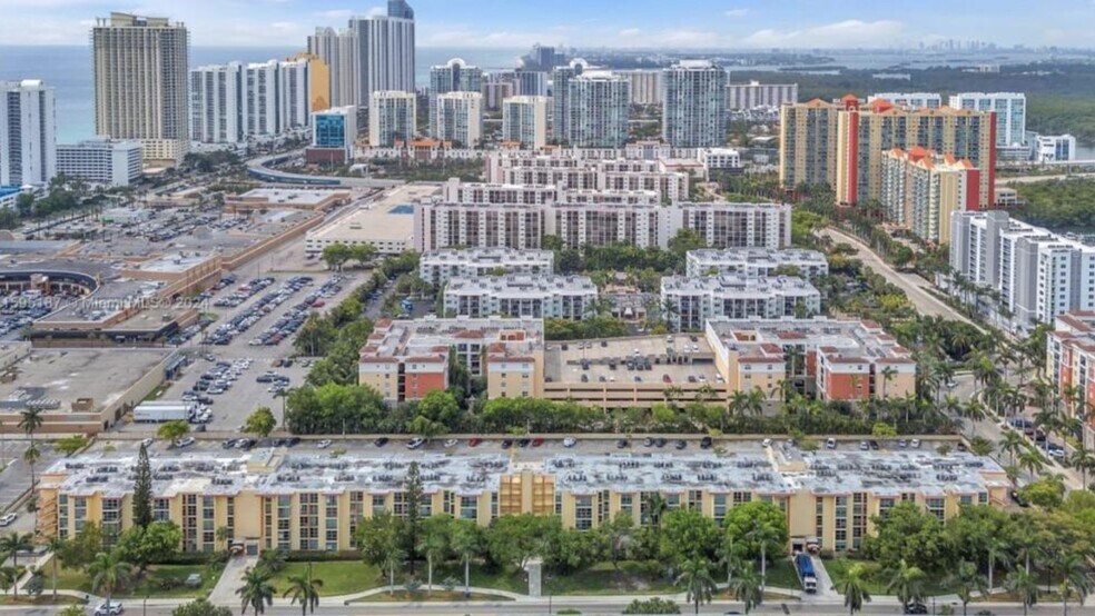 Primary Photo Of 200 172nd St, Sunny Isles Beach Land For Sale