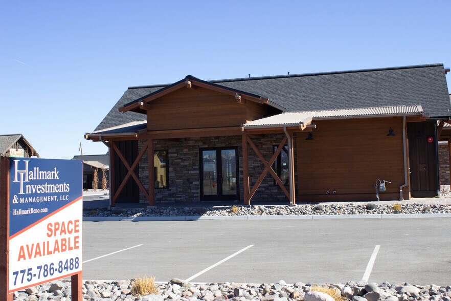 More Photos Of 1044 Inglewood Dr, Fernley Unknown For Lease