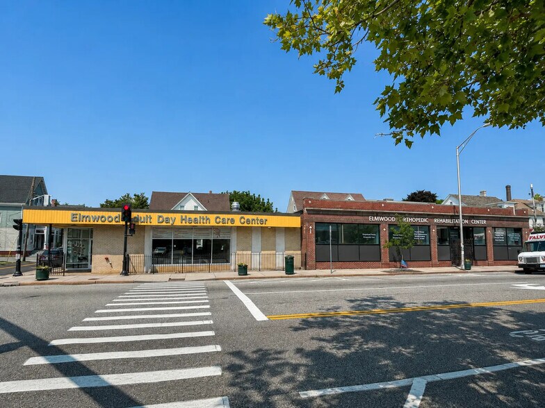 More Photos Of 209 Elmwood Ave, Providence Storefront For Sale