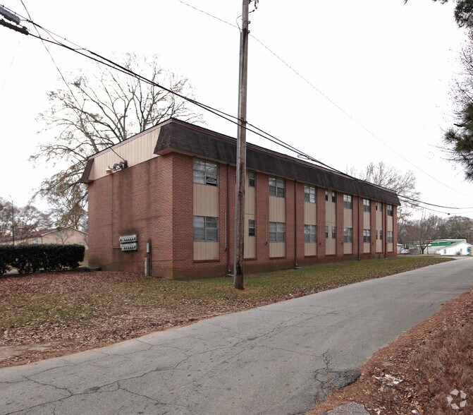 More Photos Of 210 Matthews Ave, Carrollton Apartments For Sale