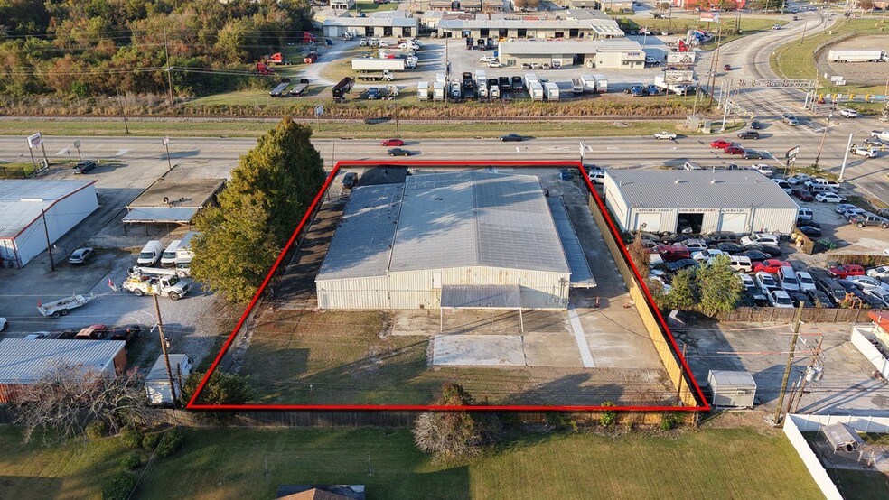 More Photos Of 9162 S Choctaw Dr, Baton Rouge Industrial For Sale