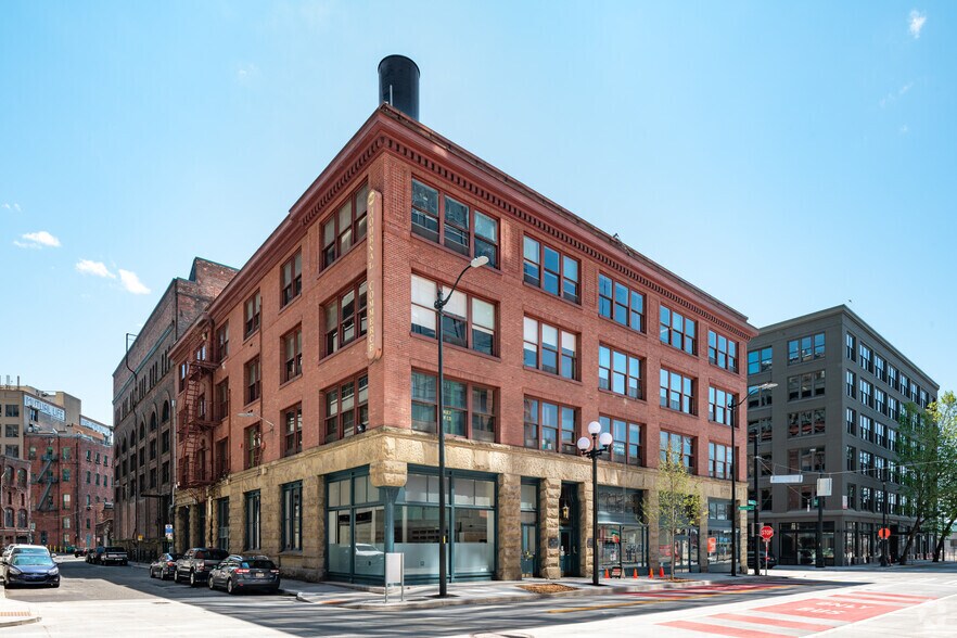 More Photos Of 81-85 Columbia St, Seattle Office For Lease