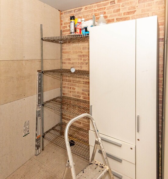 More Photos Of 1538 Light St, Baltimore Storefront Retail Residential For Sale