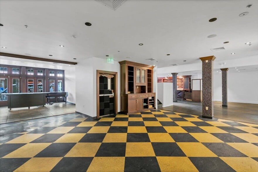 More Photos Of 99-101 Orange St, New Haven Storefront Retail Residential For Sale