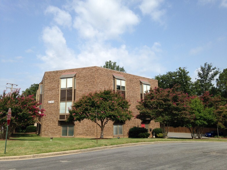 Primary Photo Of 1100 Welborne Dr, Richmond Office For Lease