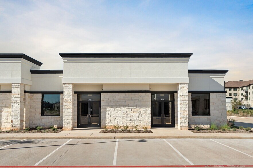 More Photos Of 5501 Cabrera dr, Sugar Land Medical For Lease