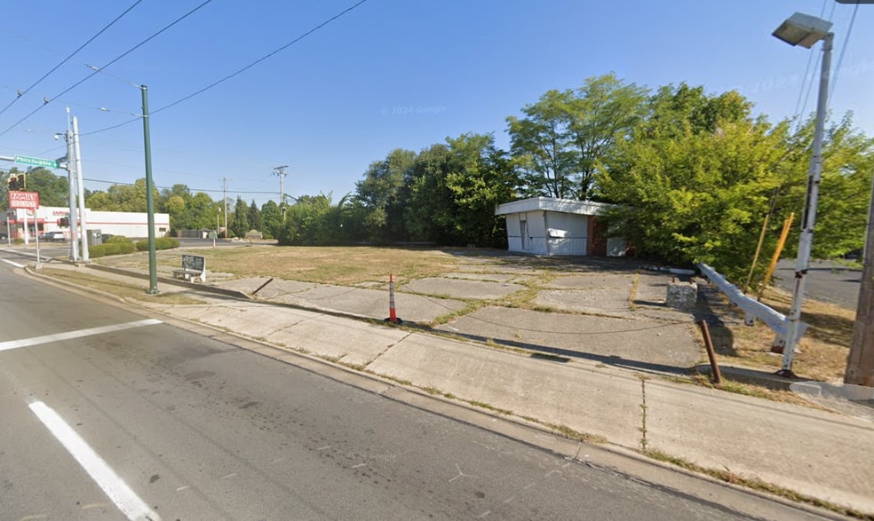 More Photos Of 5780 Main St, Dayton Land For Sale