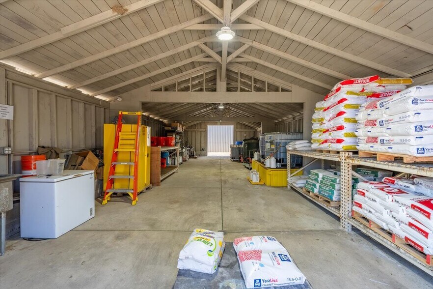 More Photos Of 23820 Potter Rd, Salinas Contractor Storage Yard For Sale