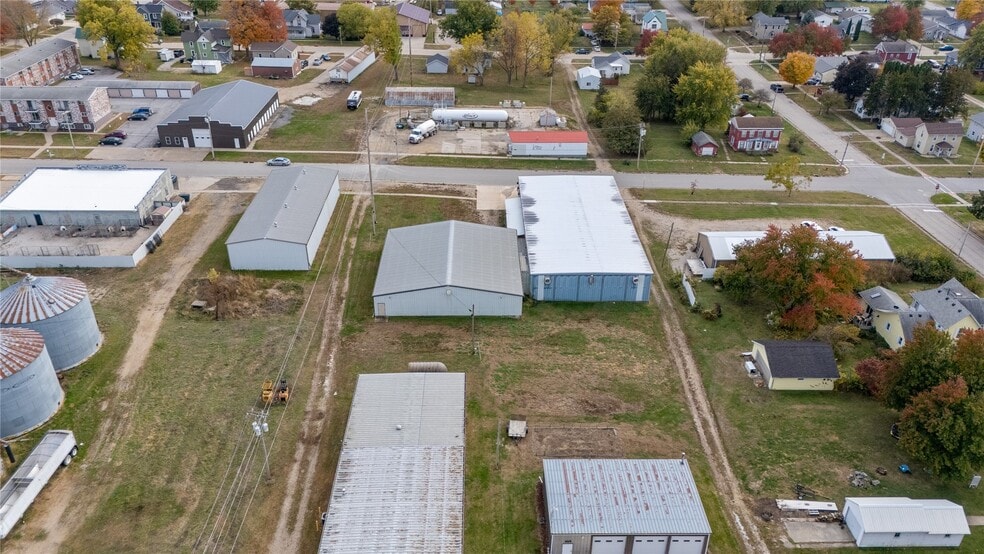 More Photos Of 410 W 6th St, Tipton Manufacturing For Sale