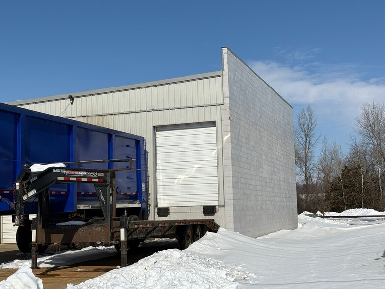 More Photos Of 106 E Washington St, Tomah Industrial For Sale