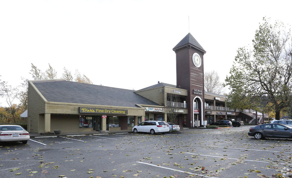 Primary Photo Of 240 NW Gilman Blvd, Issaquah Unknown For Lease