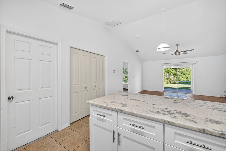 More Photos Of 710 Creuset Ave S, Lehigh Acres Apartments For Sale