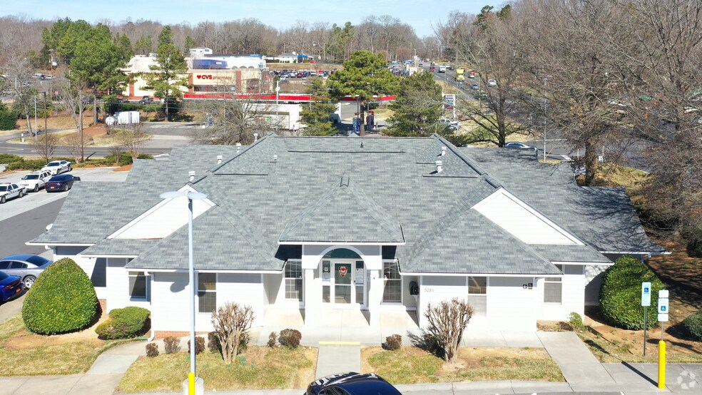 More Photos Of 5285 N Roxboro St, Durham Office For Sale